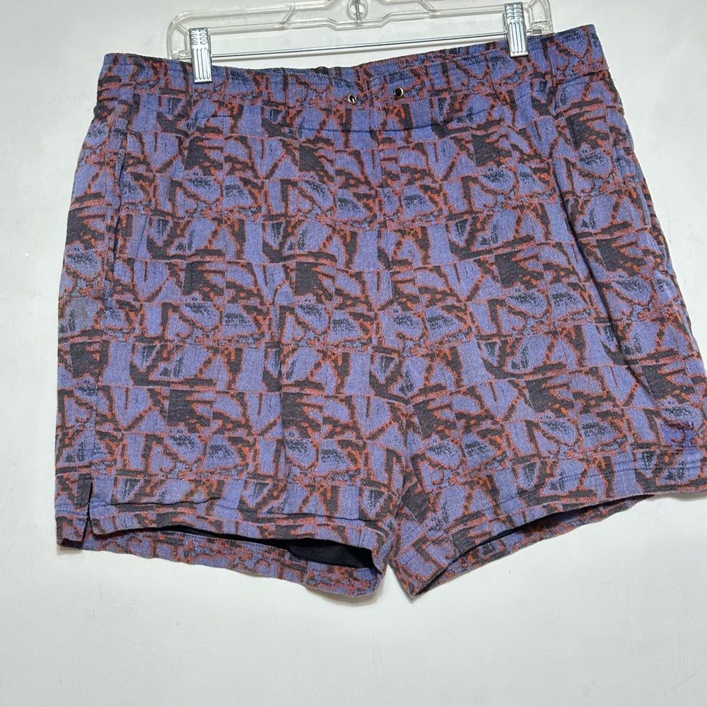 Guess x Babylon Abstract Pattern Shorts